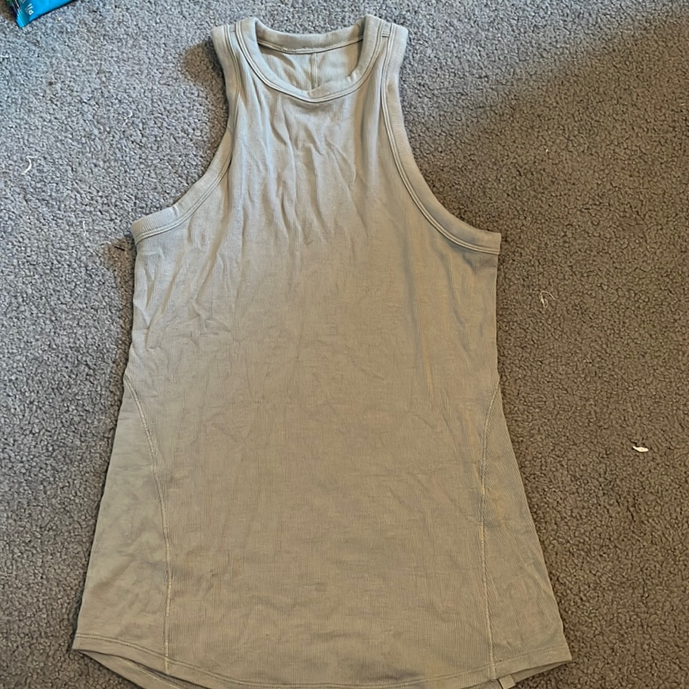 Lululemon Tank
